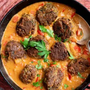 Lentil Kofta in creamy curry sauce