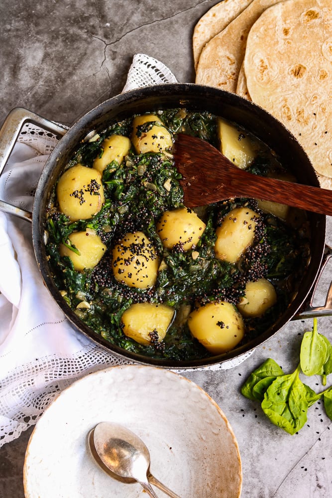 Vegan Spinach & Potato Curry (Saag Aloo)-image