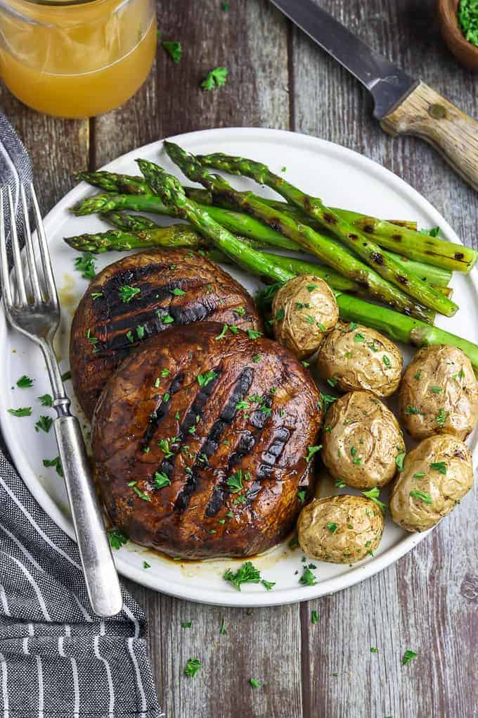 vegan portabello mushroom steaks with potatoes and green beans