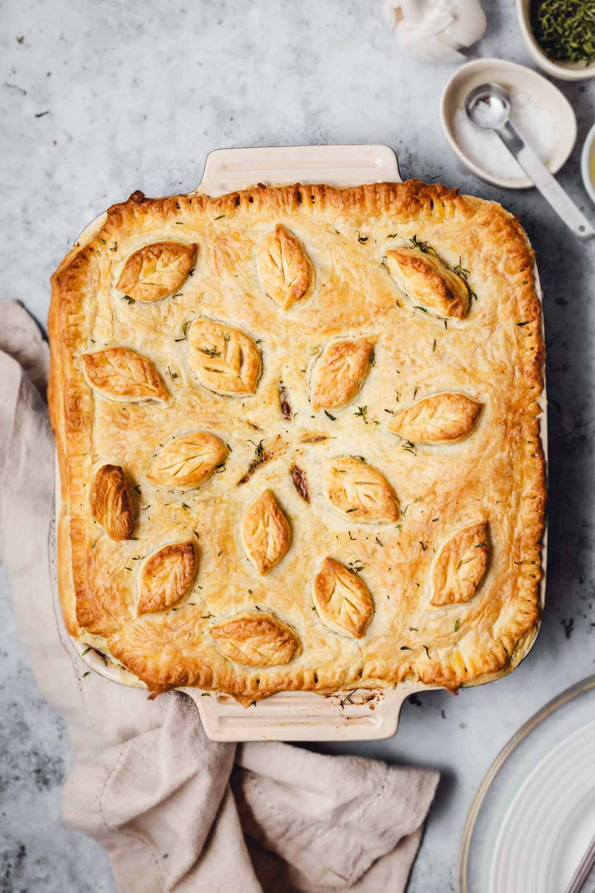 vegan pot pie in a casserole dish.