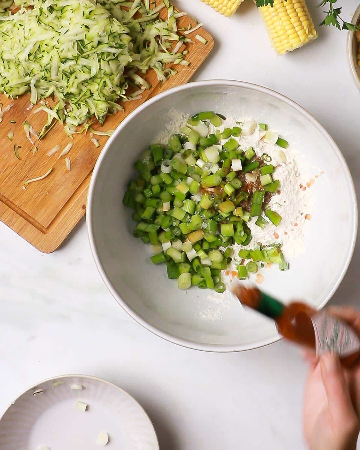 Showing the large bowl with flour and seasonings.