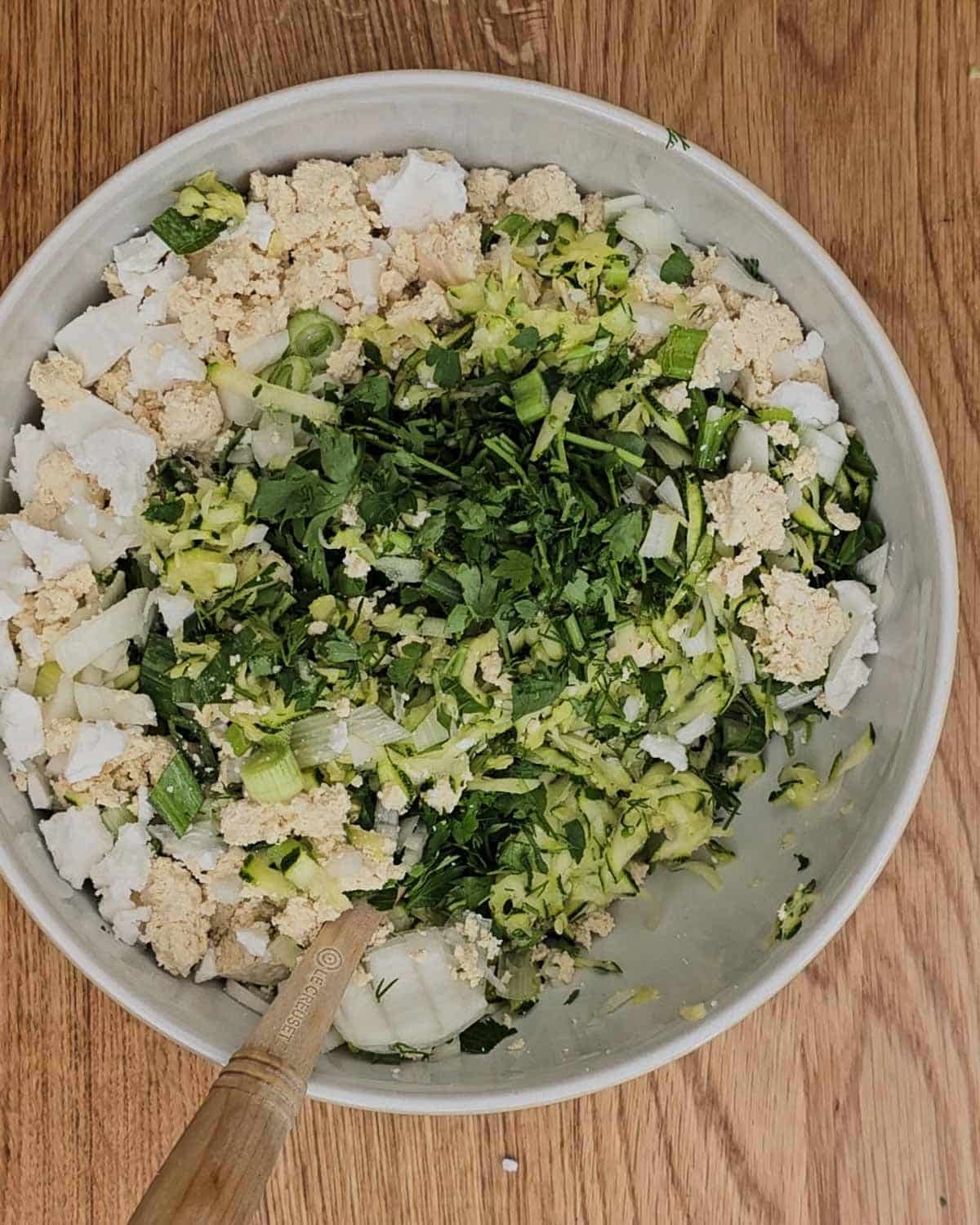 Zucchini pie mixture ready.